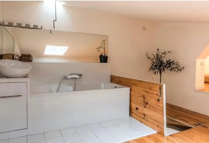 Апартаменты Maison Nomade - Maisonnomadechic *